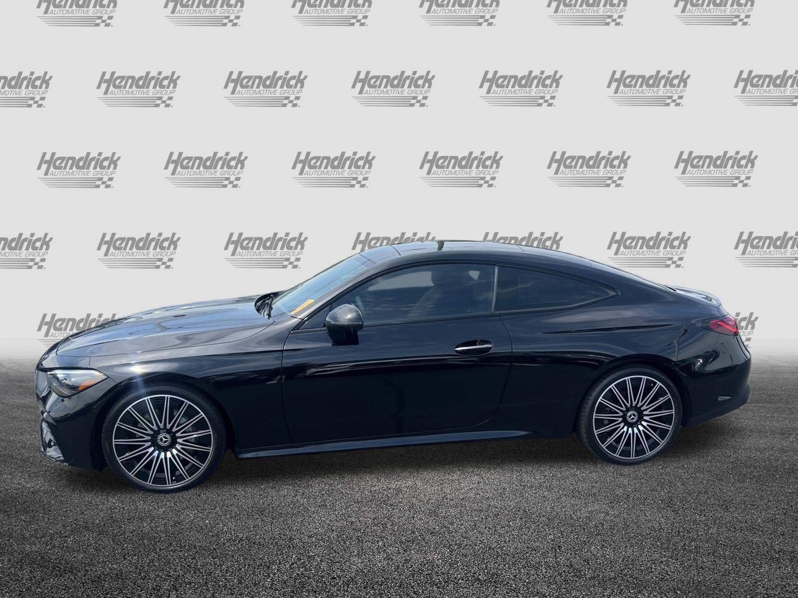 Used 2027 Mercedes-Benz CLE 300 4MATIC Coupe image 8