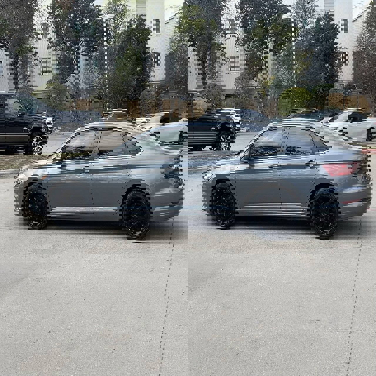 Used 2020 Volkswagen Jetta S image 3