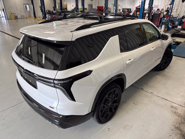 Used 2025 Chevrolet Traverse RS AWD/4WD image 17