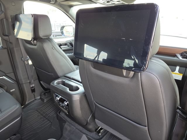 New 2026 GMC Yukon XL Denali w/ Denali Reserve Package AWD/4WD image 27