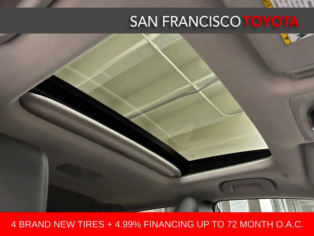 Certified 2022 Toyota Corolla Cross XLE image 22