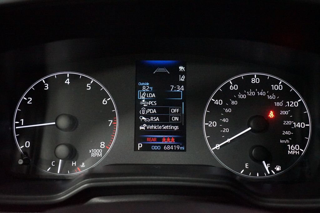 Certified 2024 Toyota Corolla LE FWD image 15