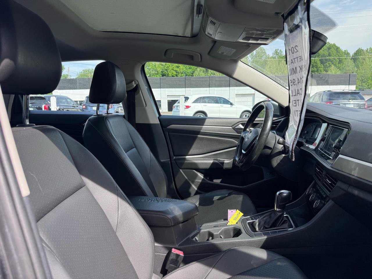 Used 2019 Volkswagen Jetta SE image 10