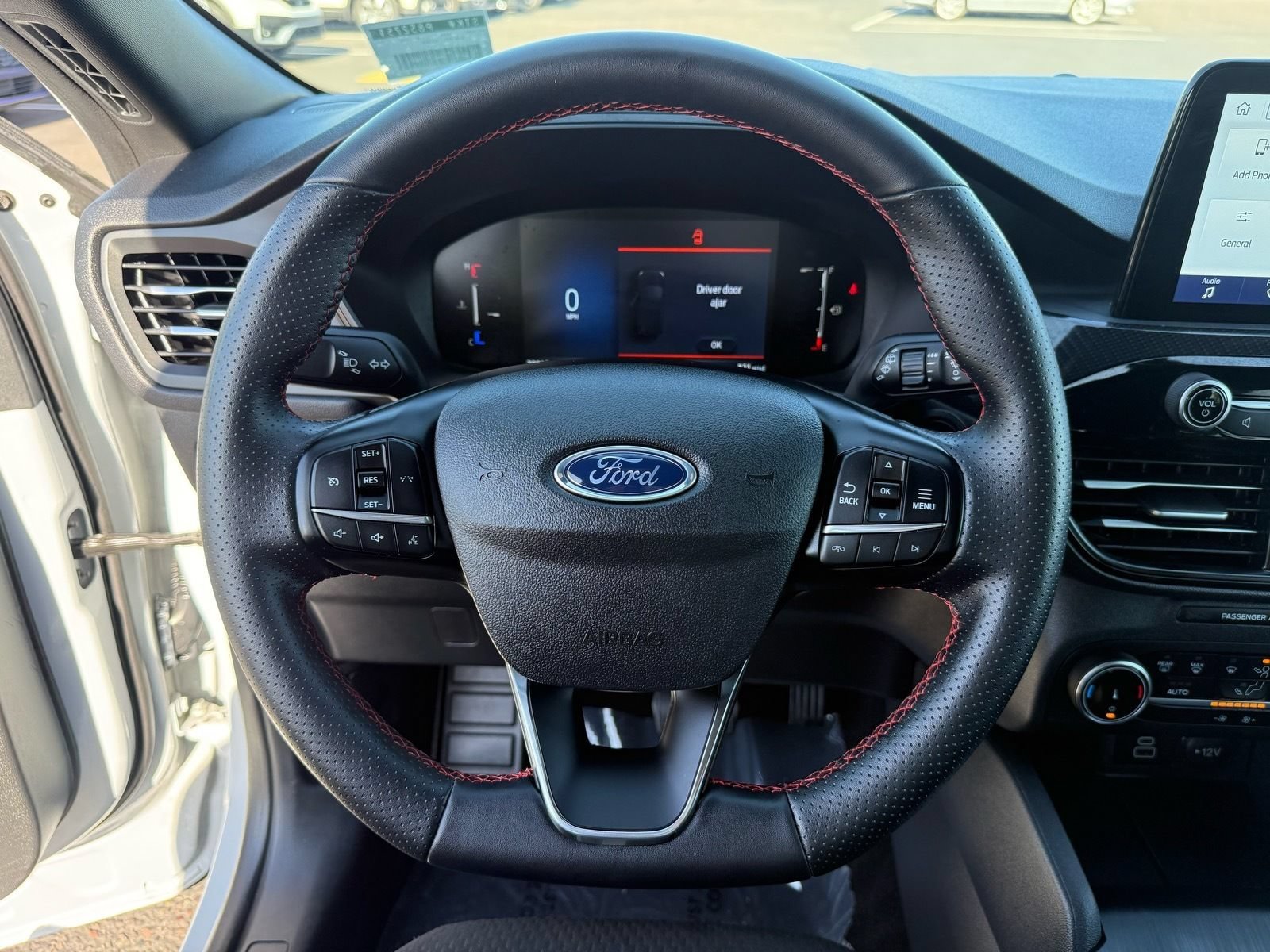 Used 2025 Ford Escape ST-Line FWD image 16