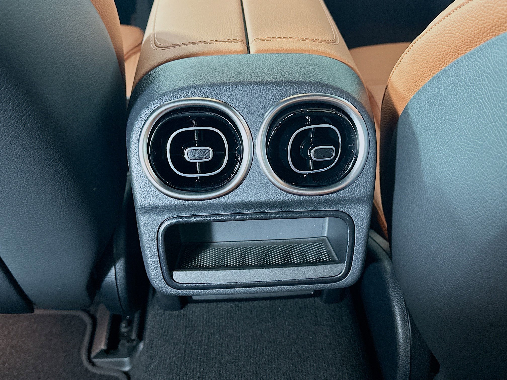 Certified 2025 Mercedes-Benz C 300 4MATIC Sedan image 32