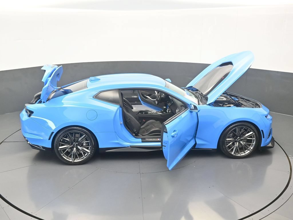 Used 2023 Chevrolet Camaro ZL1 RWD image 64