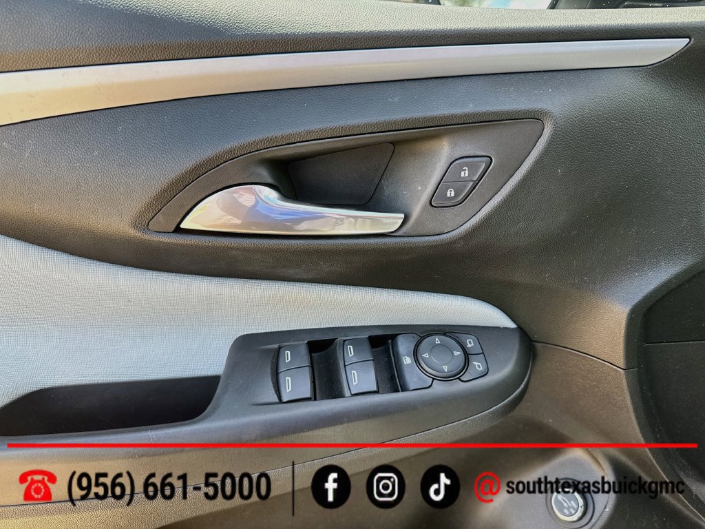 Used 2025 Buick Envista Preferred w/ Convenience II Package FWD image 10