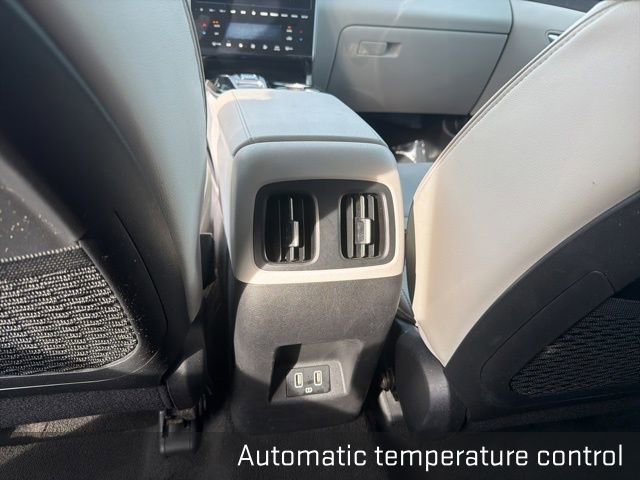 Used 2023 Hyundai Tucson Limited image 25