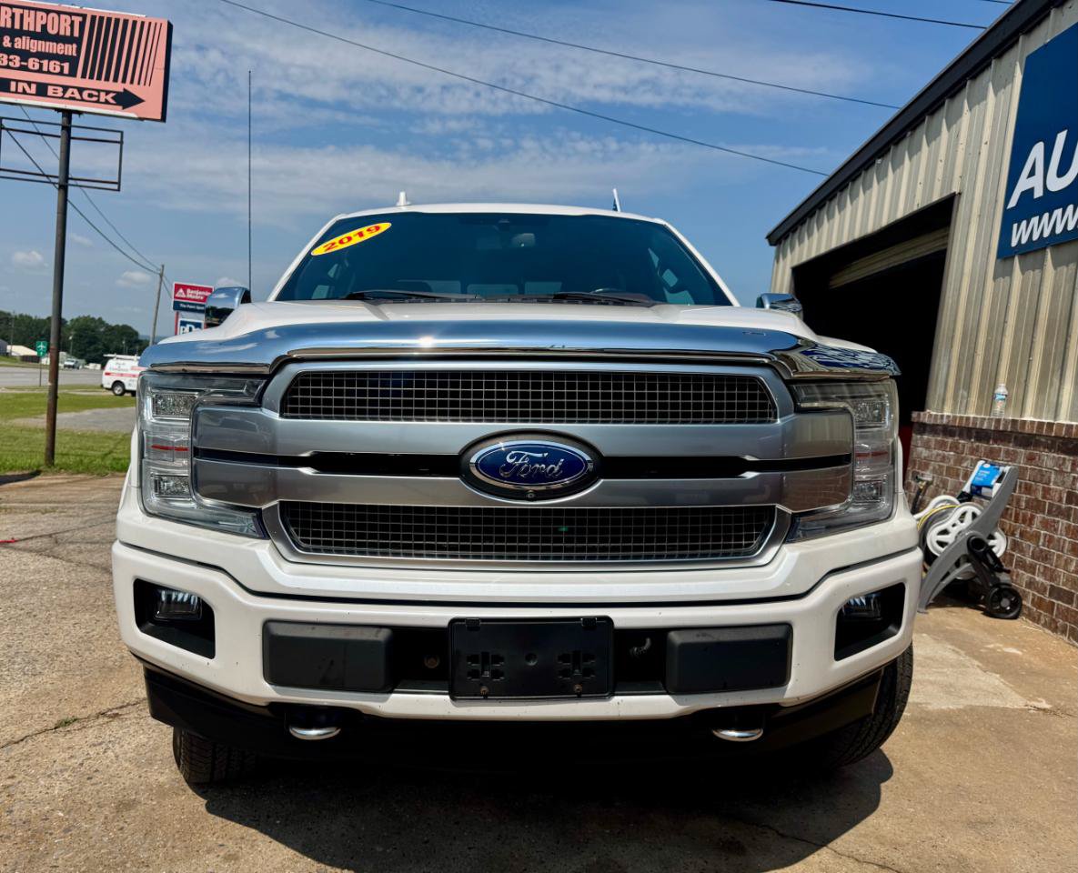 Used 2019 Ford F150 Platinum w/ Equipment Group 701A Luxury AWD/4WD image 5
