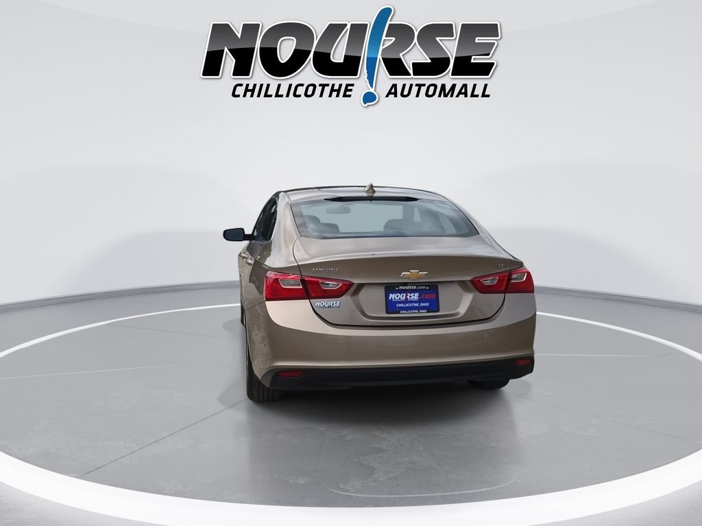 Used 2018 Chevrolet Malibu LT FWD image 7