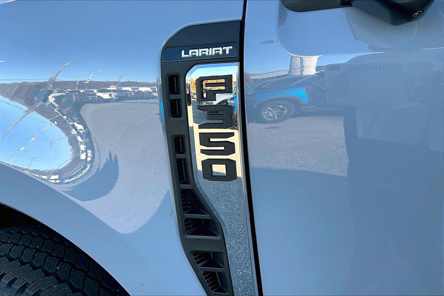 New 2026 Ford F350 Lariat w/ Lariat Ultimate Package AWD/4WD image 12