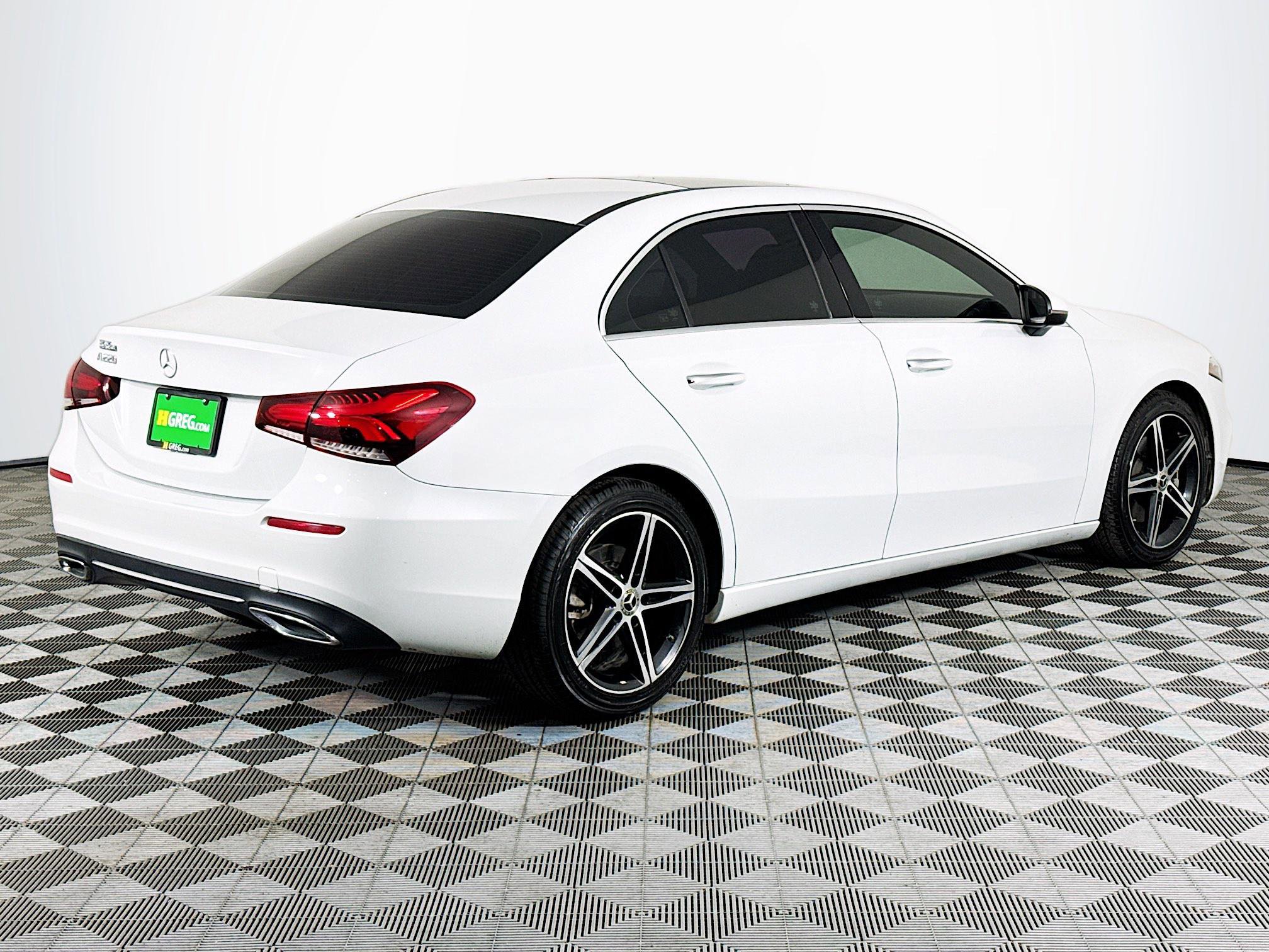 Used 2019 Mercedes-Benz A 220 image 10