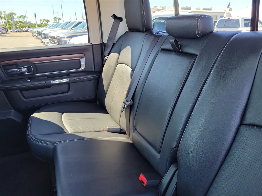 Used 2018 RAM 1500 Laramie image 12