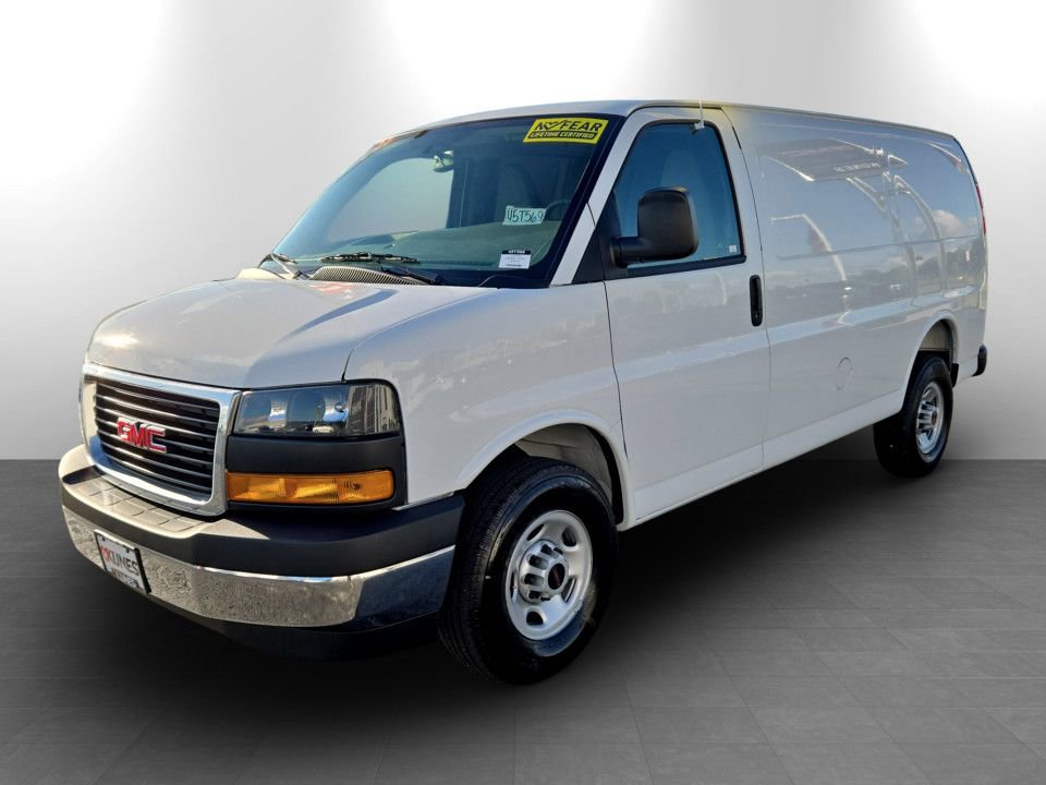 New 2026 GMC Savana 3500 w/ Driver Convenience Package RWD image 12