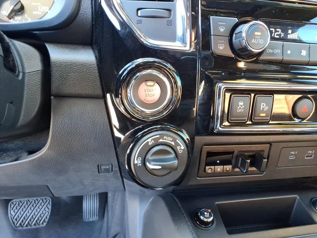 Used 2023 Nissan Titan Platinum Reserve w/ Moonroof Package image 27
