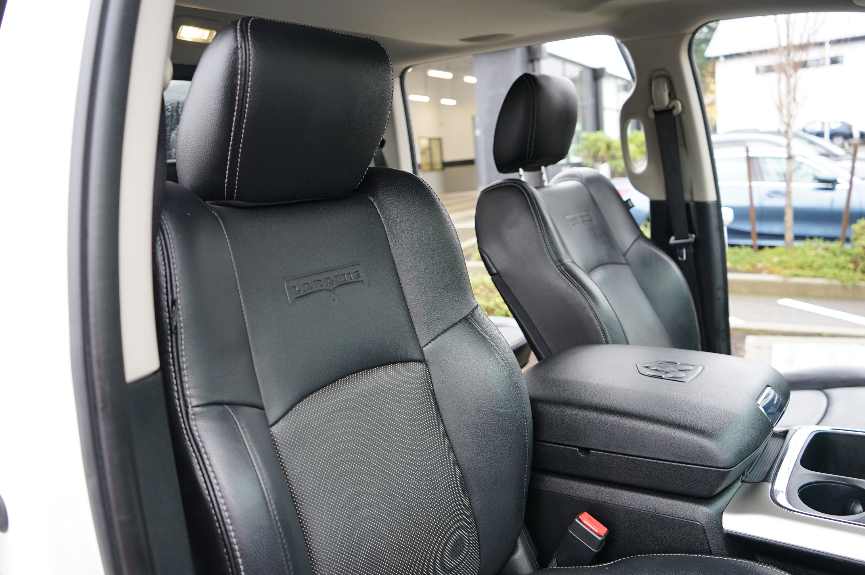 Used 2017 RAM 1500 Laramie w/ Convenience Group image 19