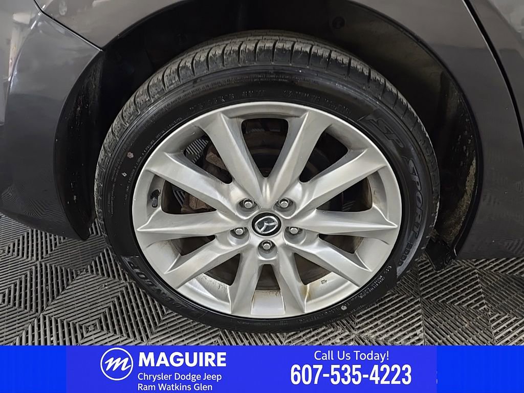 Used 2017 MAZDA MAZDA3 Grand Touring w/ Premium Equipment Package FWD image 17