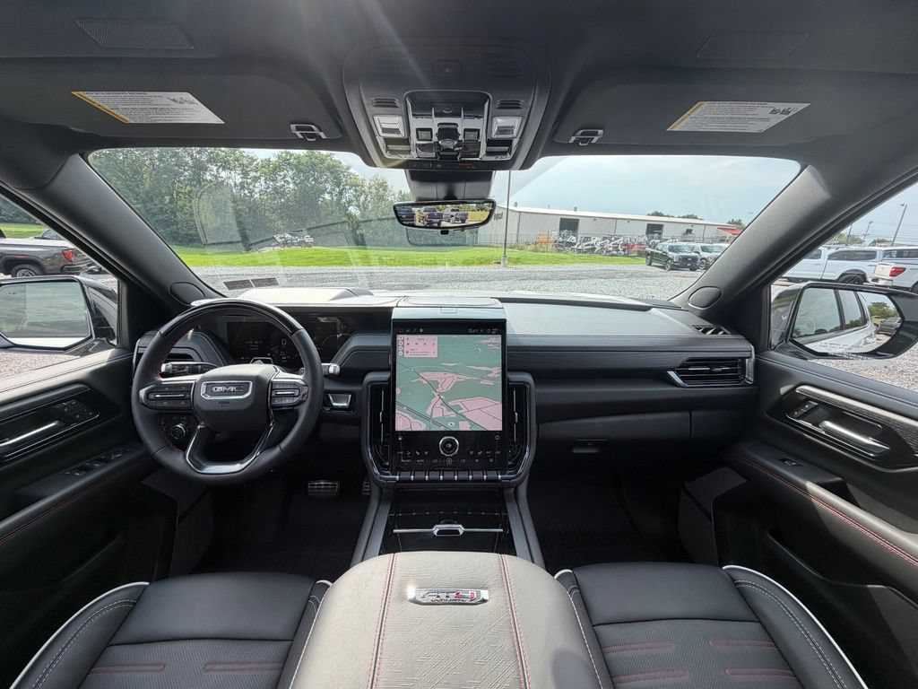 Used 2026 GMC Yukon AT4 Ultimate w/ LPO, Floor Liner Package AWD/4WD image 9