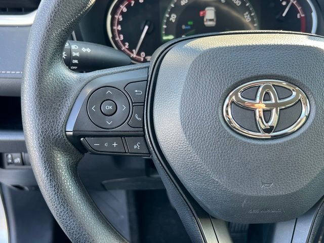 Used 2025 Toyota RAV4 LE image 21