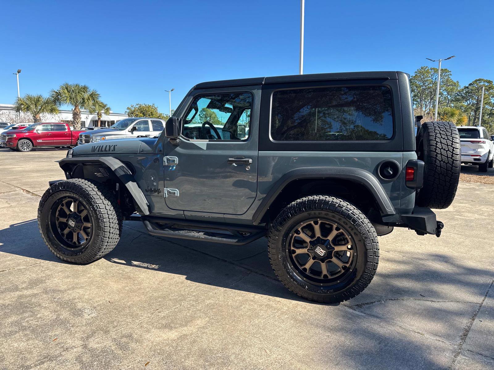 Certified 2024 Jeep Wrangler Willys image 5