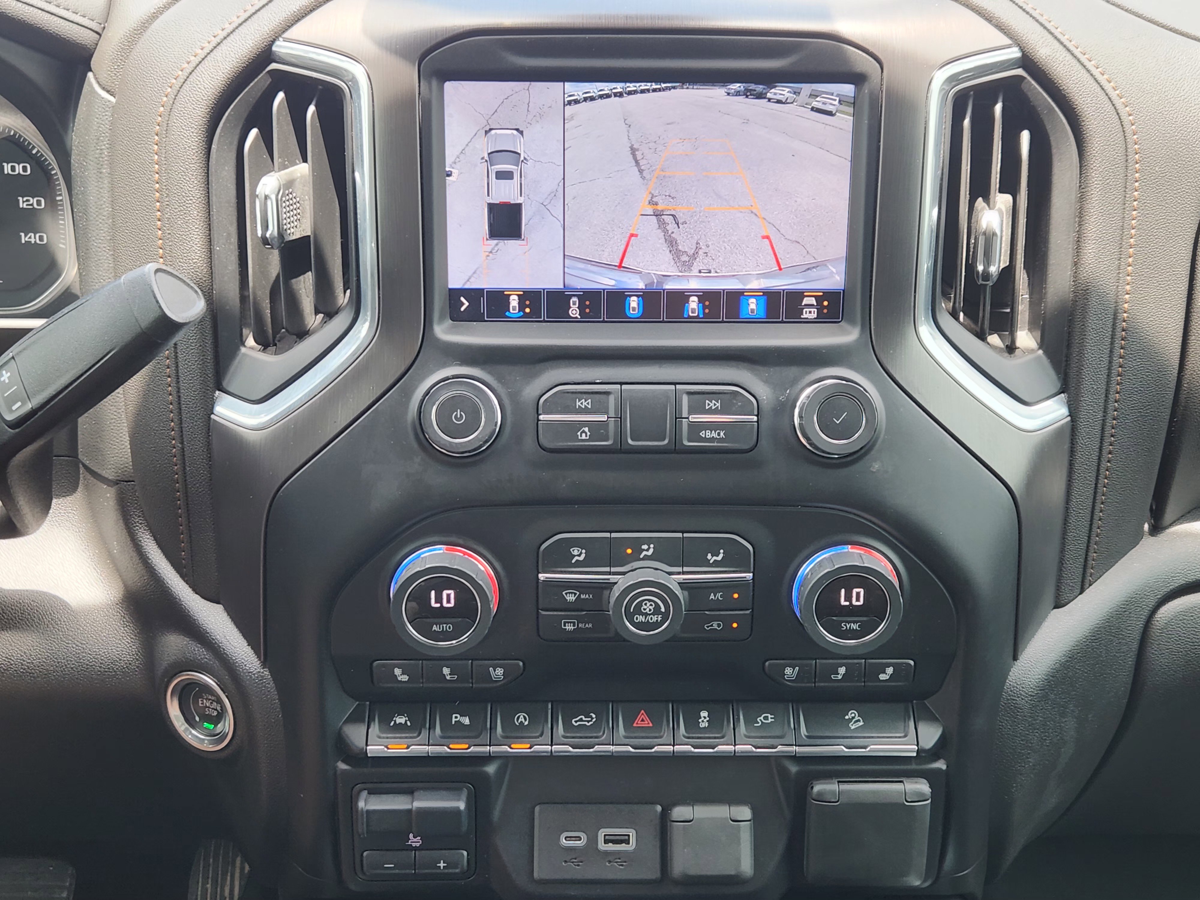 Used 2020 GMC Sierra 1500 AT4 w/ AT4 Premium Package AWD/4WD image 19