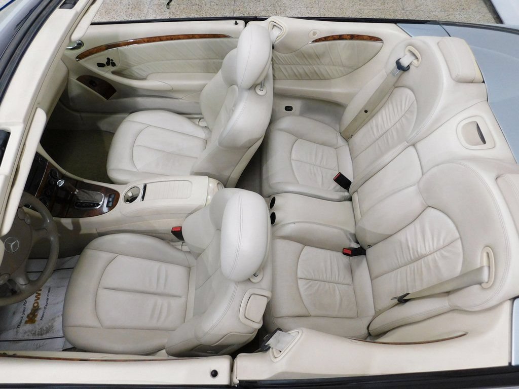 Used 2007 Mercedes-Benz CLK 350 Cabriolet image 26