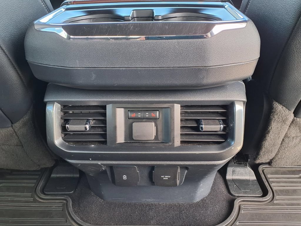 Used 2023 Ford F150 Lariat w/ Equipment Group 502A High AWD/4WD image 18