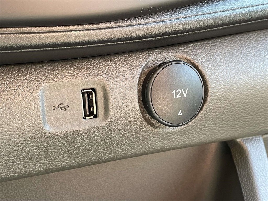 New 2026 Ford Transit 250 148 Medium Roof image 24