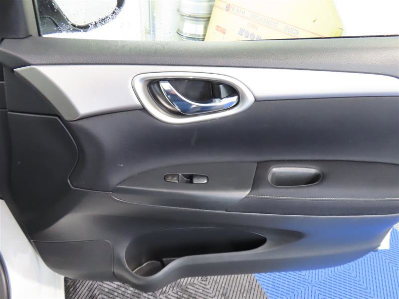 Used 2014 Nissan Sentra SV image 29