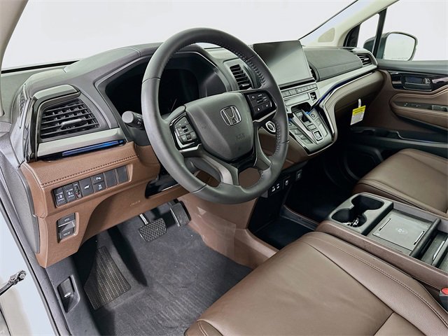 Certified 2026 Honda Odyssey Touring image 21