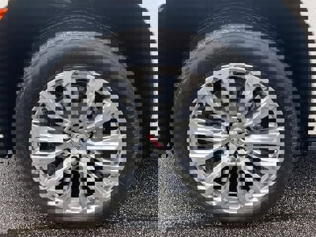 Used 2024 GMC Yukon Denali w/ Max Trailering Package image 13