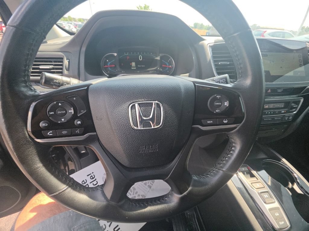 Used 2020 Honda Pilot Touring image 17