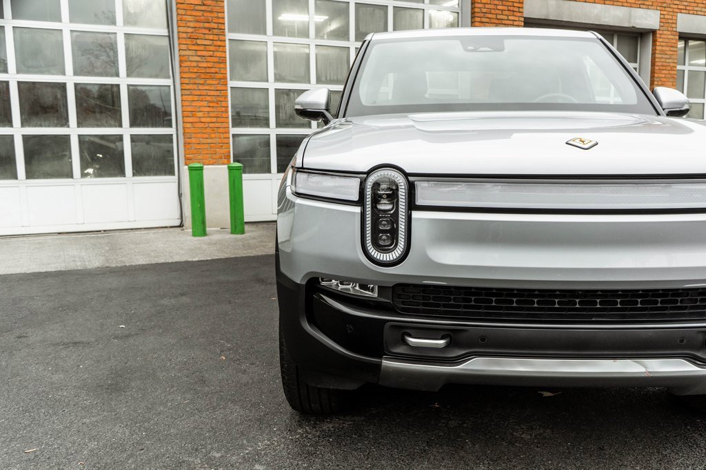Used 2023 Rivian R1T Adventure image 40