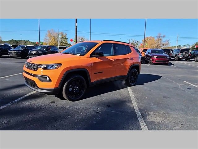 New 2026 Jeep Compass Latitude image 23