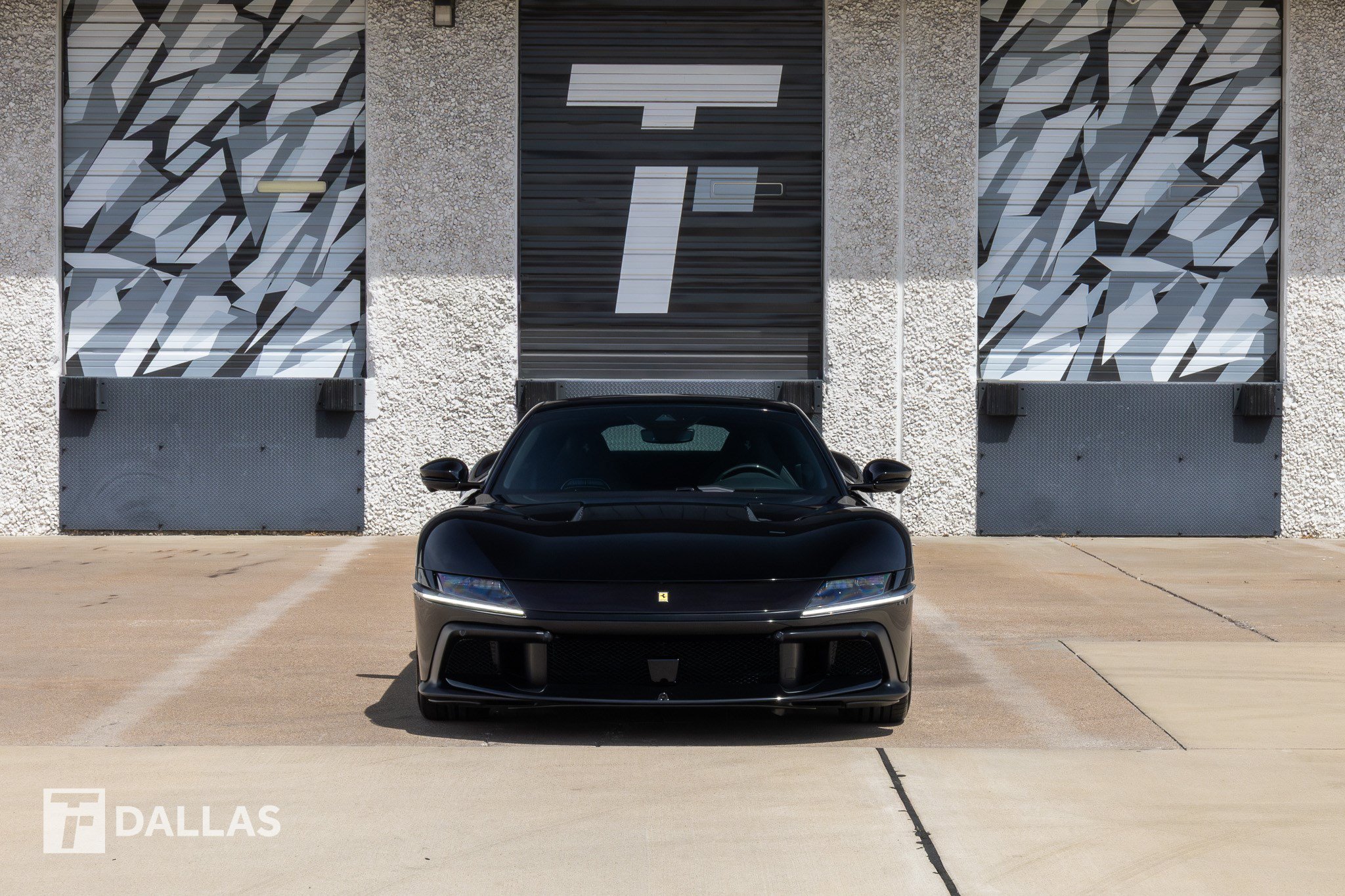 Used 2025 Ferrari 12Cilindri RWD image 4