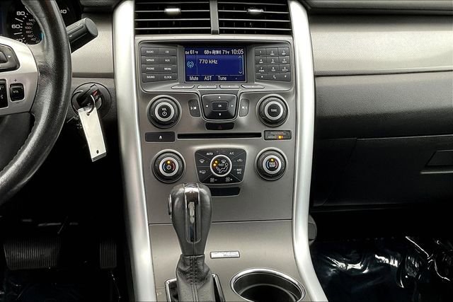 Used 2013 Ford Edge SEL image 21