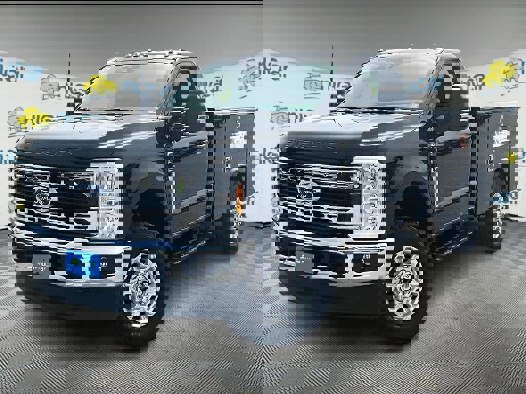 New 2025 Ford F350 XLT w/ Snow Plow Prep Package image 4