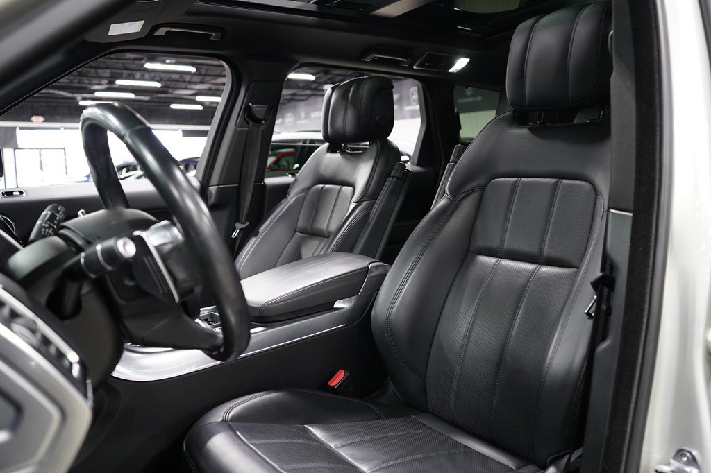 Used 2019 Land Rover Range Rover Sport Supercharged AWD/4WD image 11