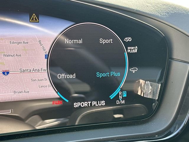 Used 2024 Porsche Cayenne Turbo GT image 40