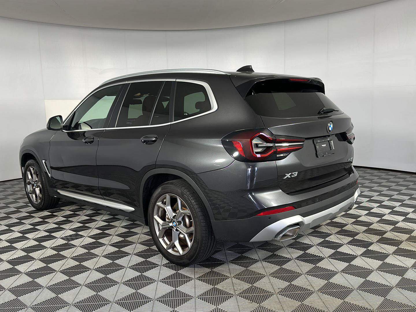 Used 2023 BMW X3 xDrive30i w/ Premium Package AWD/4WD image 27