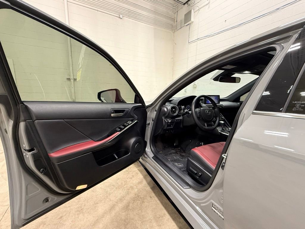Used 2025 Lexus IS 350 F Sport w/ Navigation Package AWD/4WD image 28