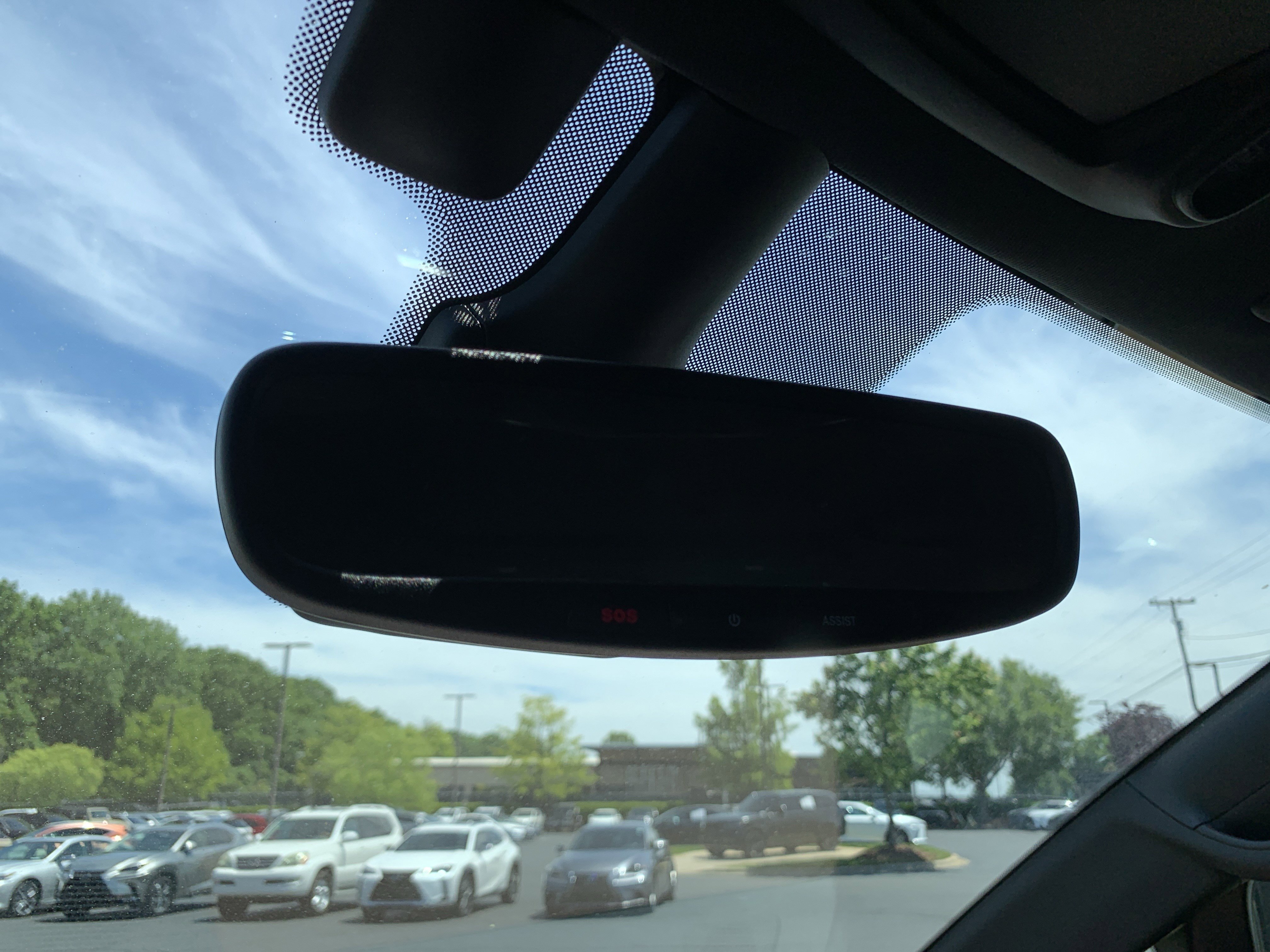 Used 2021 Chrysler Pacifica Limited w/ Uconnect Theater Family Group FWD image 27