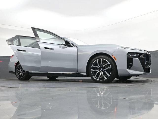 New 2026 BMW 760i xDrive AWD/4WD image 47
