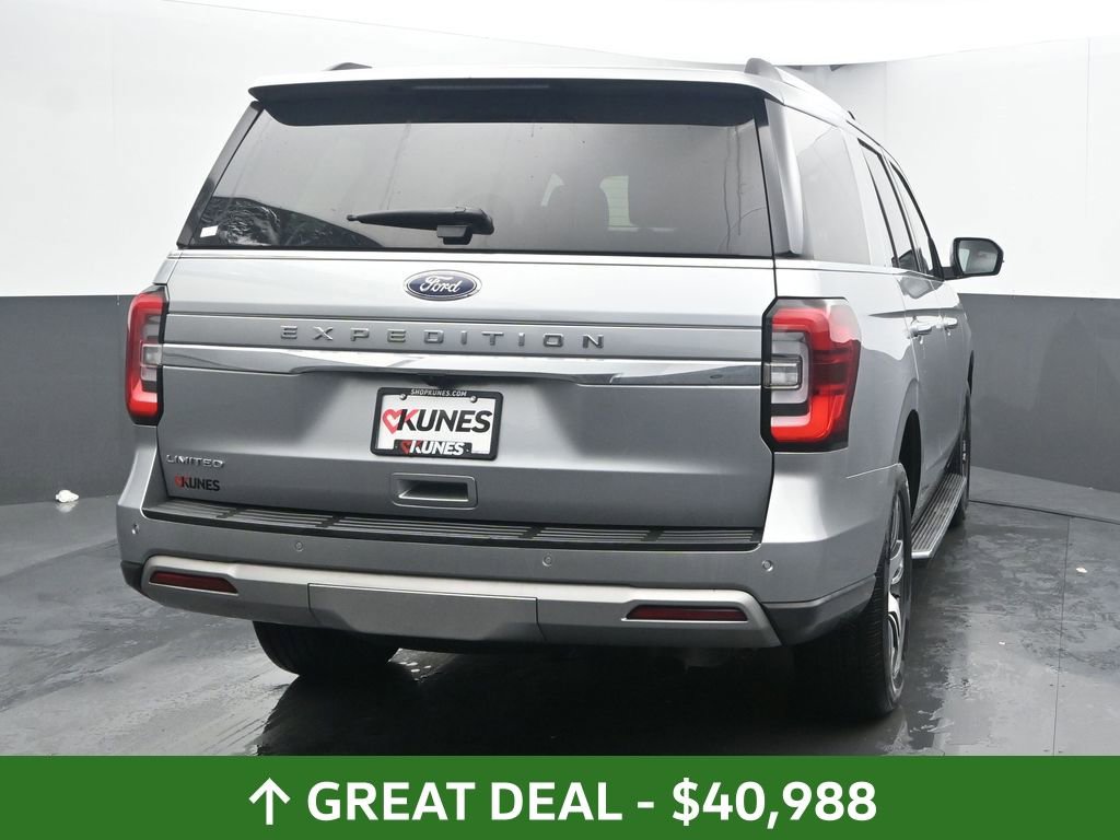 Used 2022 Ford Expedition Limited image 11