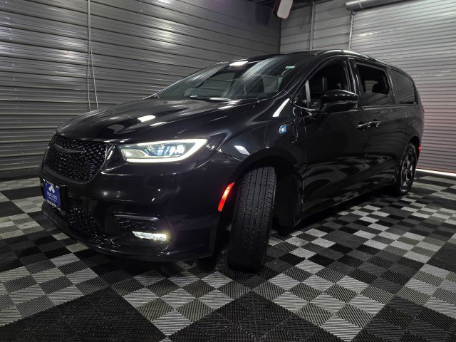 Used 2023 Chrysler Pacifica Touring-L w/ S Appearance Package FWD image 42