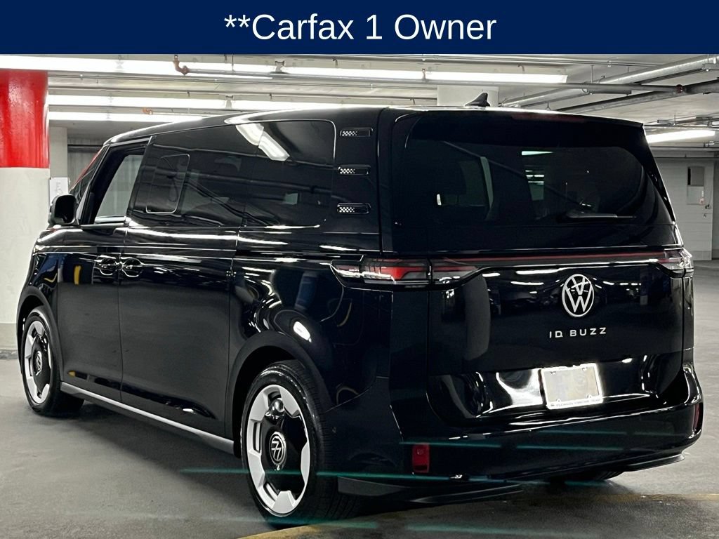 Certified 2025 Volkswagen ID. Buzz Pro S RWD image 5