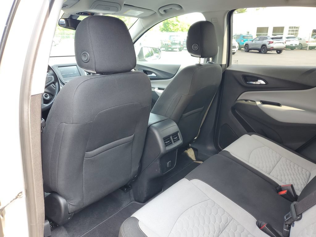 Used 2018 Chevrolet Equinox LT AWD/4WD image 29