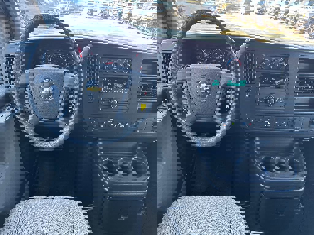 Used 2023 Chevrolet Express 3500 LT w/ LT Preferred Equipment Group image 16