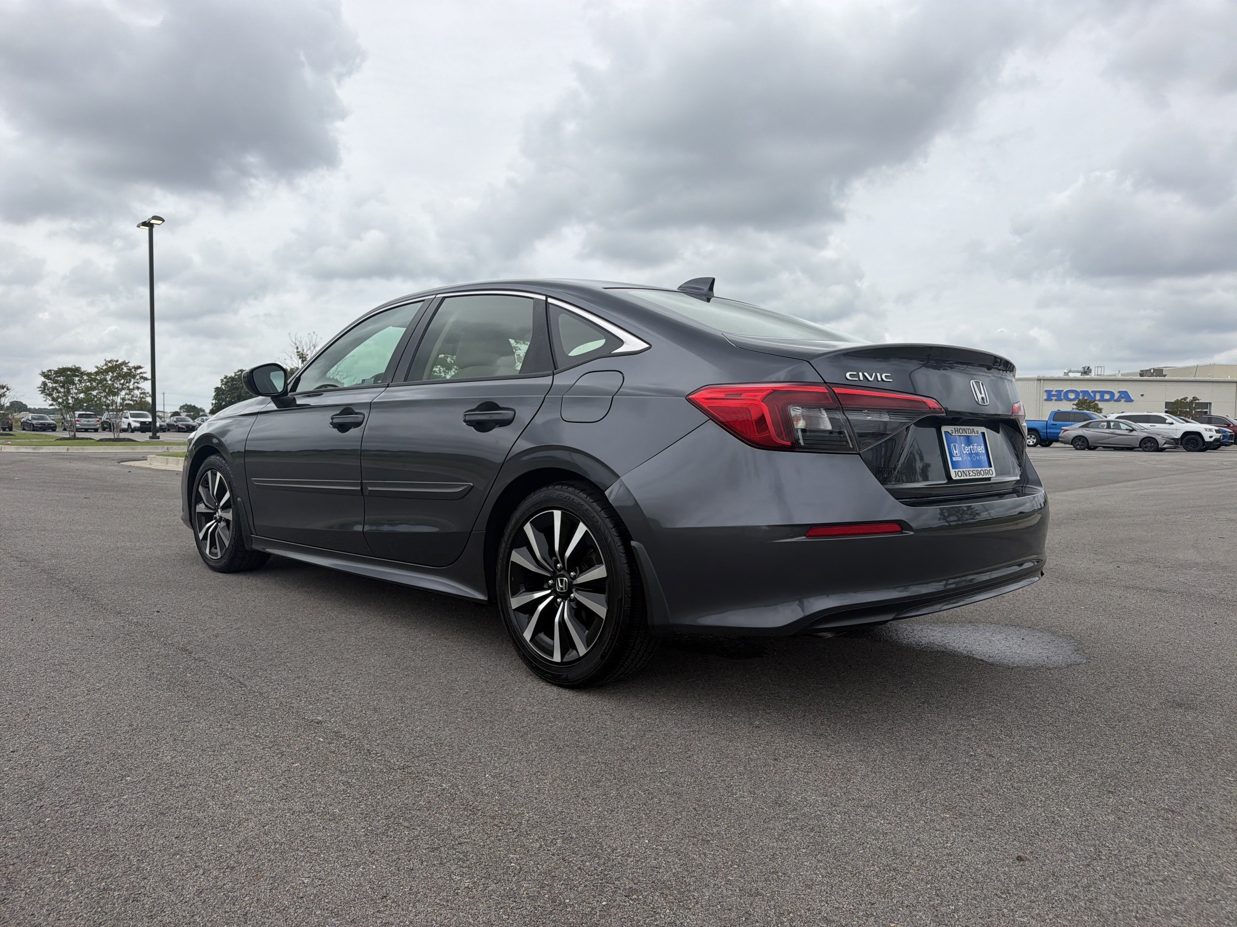 Certified 2022 Honda Civic EX image 3