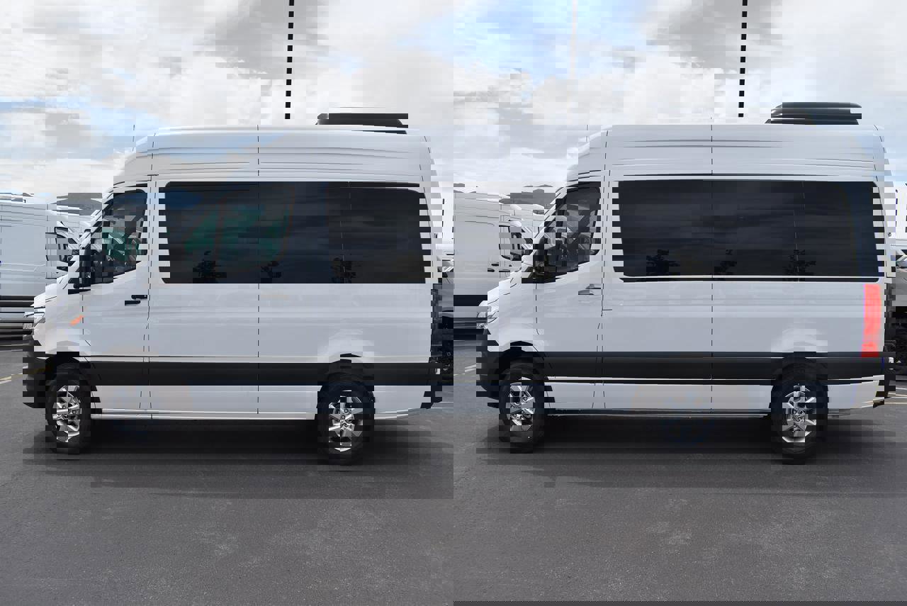 New 2025 Mercedes-Benz Sprinter 2500 image 4